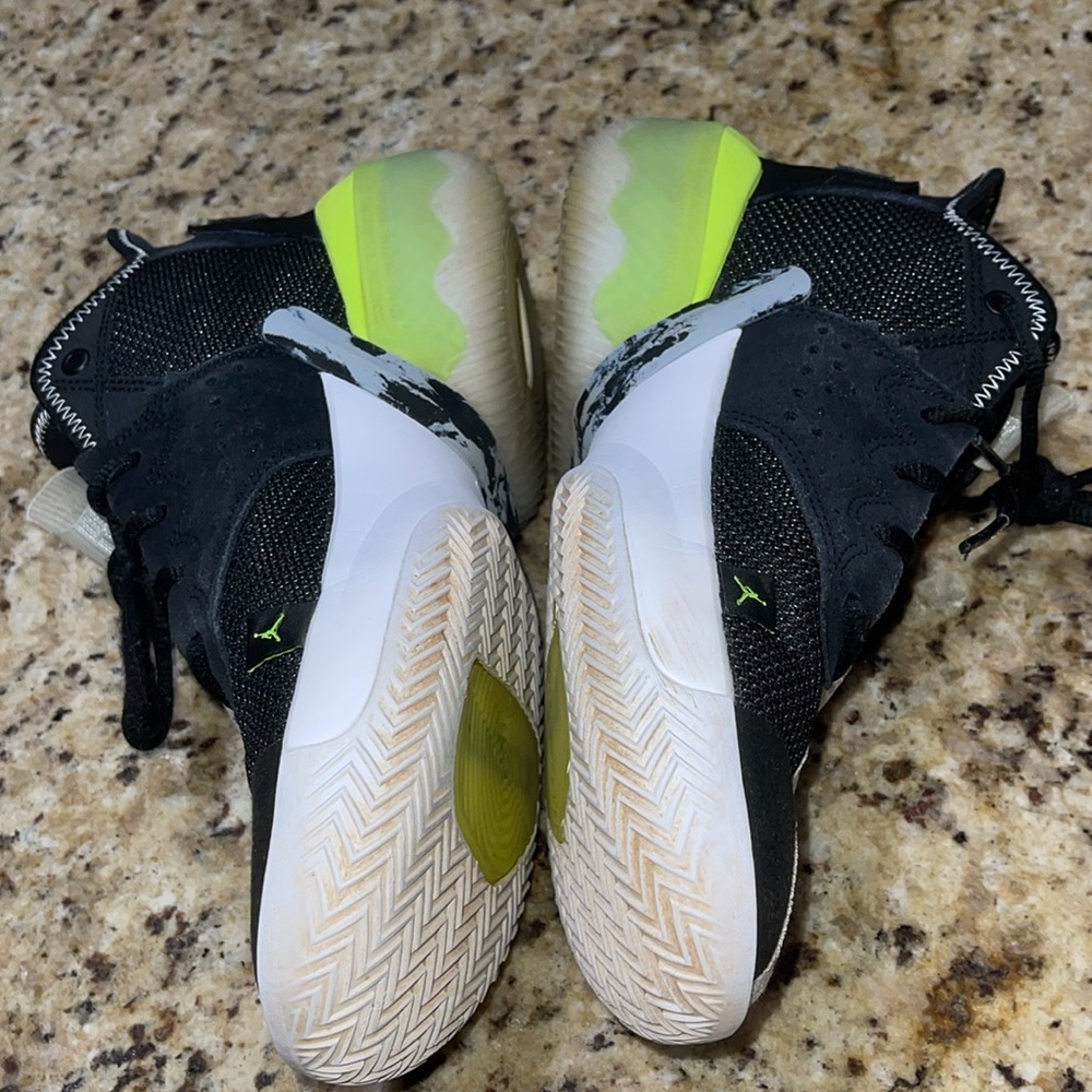 Jordan React Elevation Black Volt - image 3